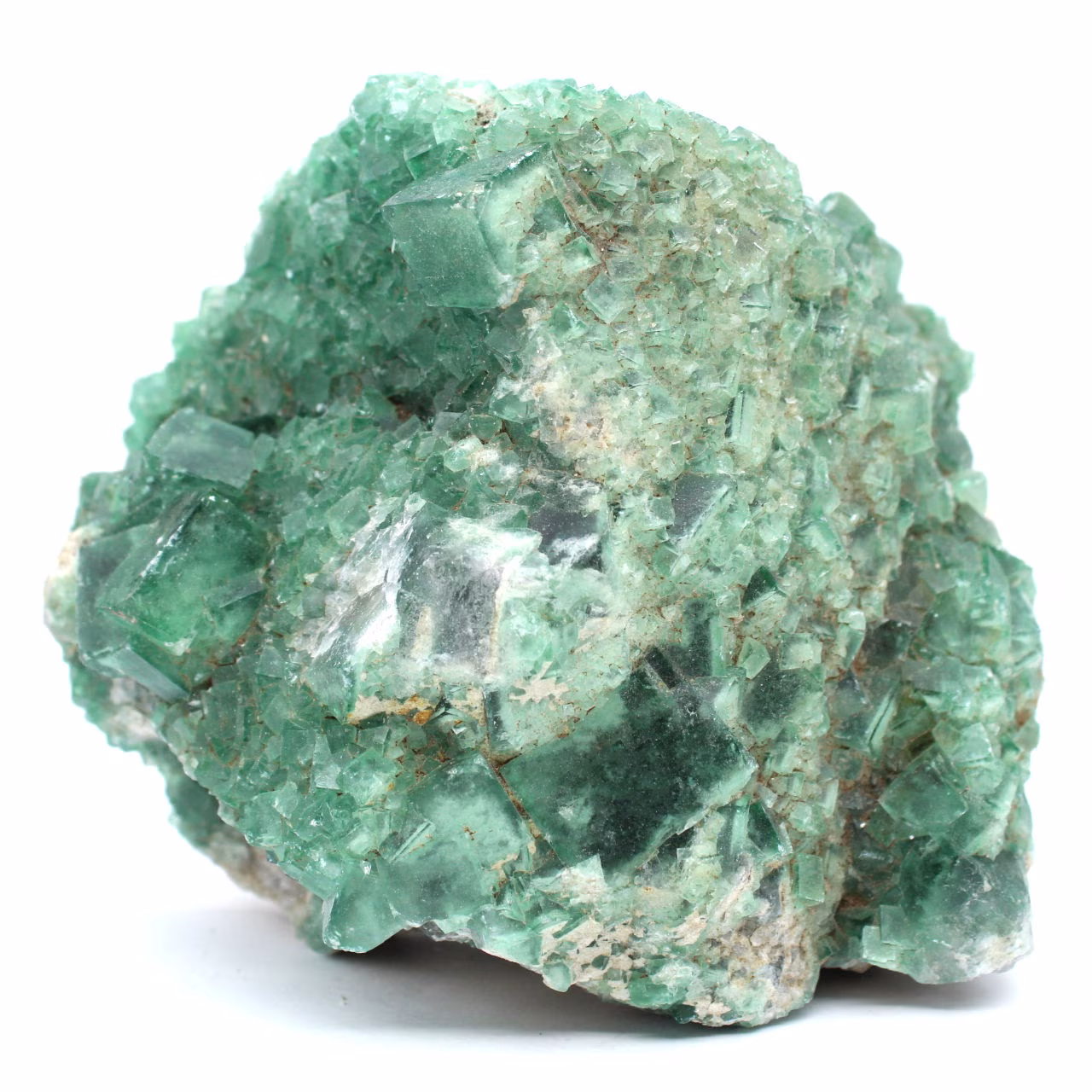 Cubic crystallization of fluorite from madagascar