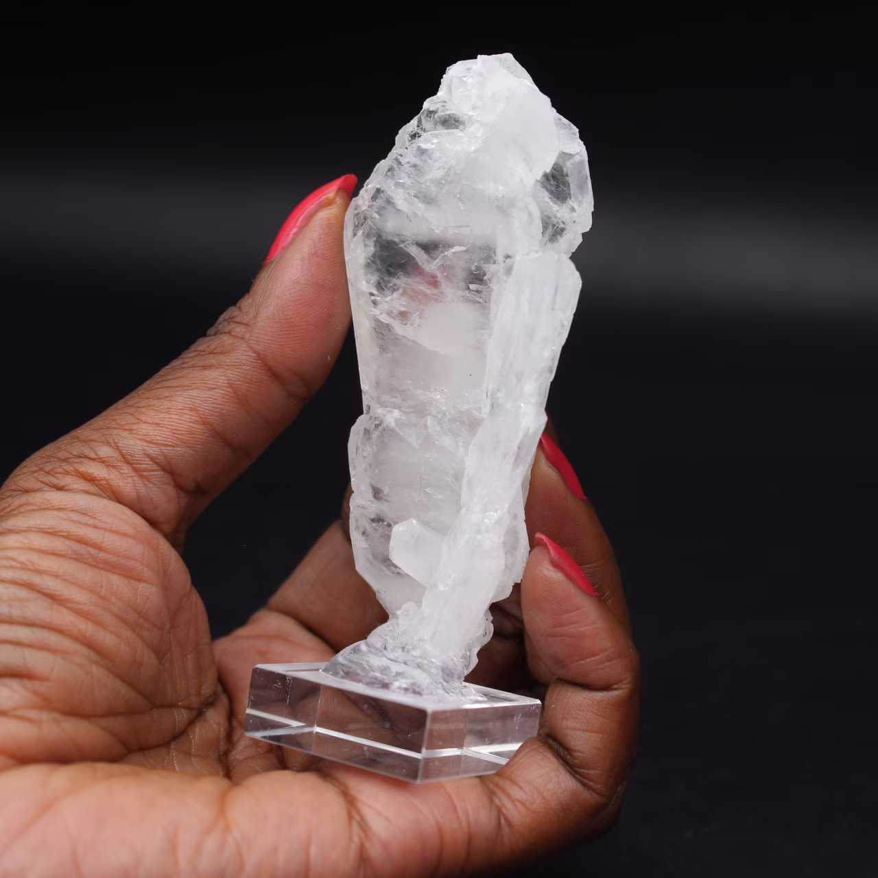 Quartz Crystal Faden Pakistan