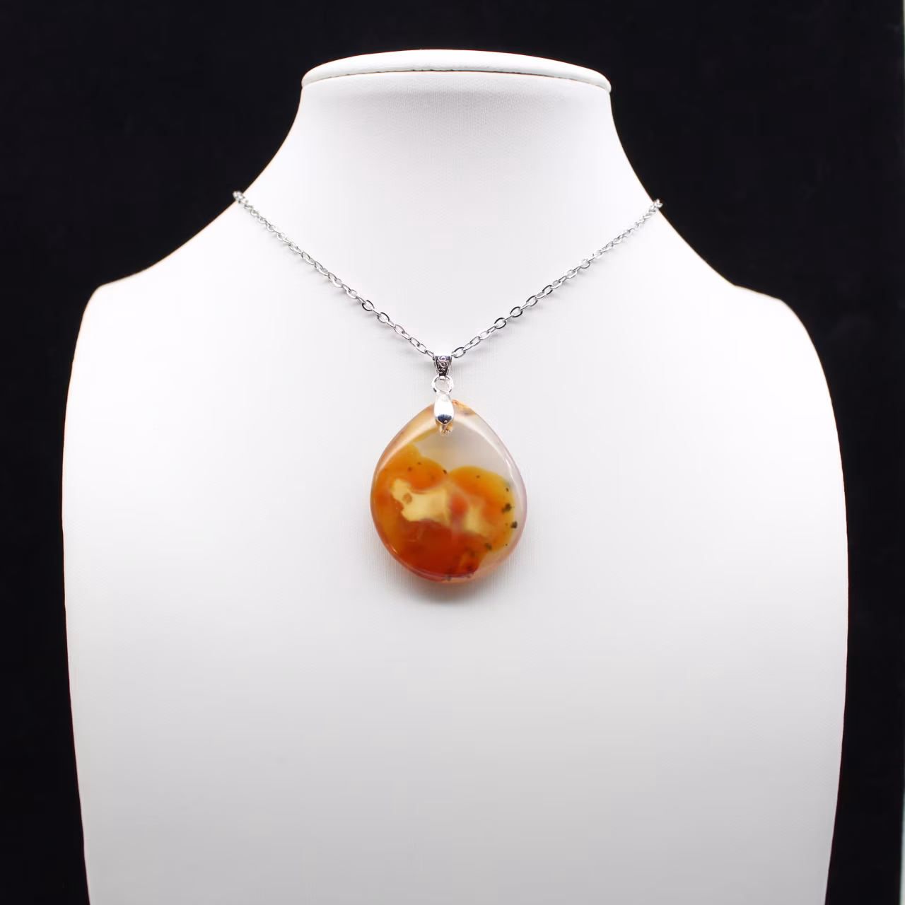 Carnelian drop pendant