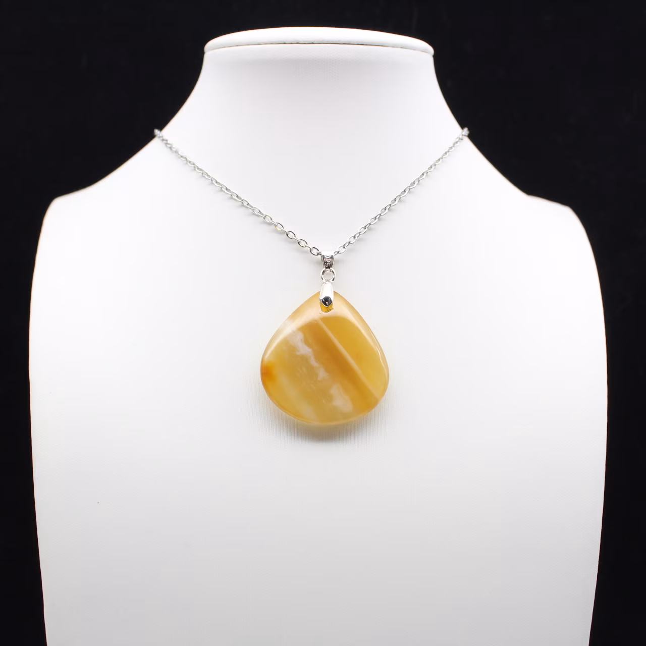 Carnelian drop pendant