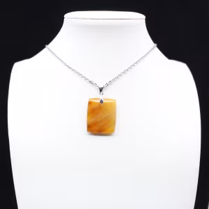 Square carnelian pendant