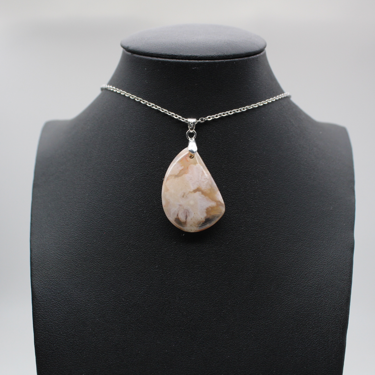 Teardrop Flower Agate Pendant