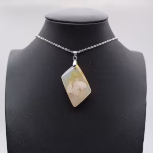 Flower Agate Diamond Pendant