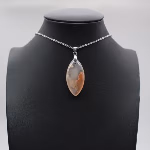 Flower Agate Leaf Pendant