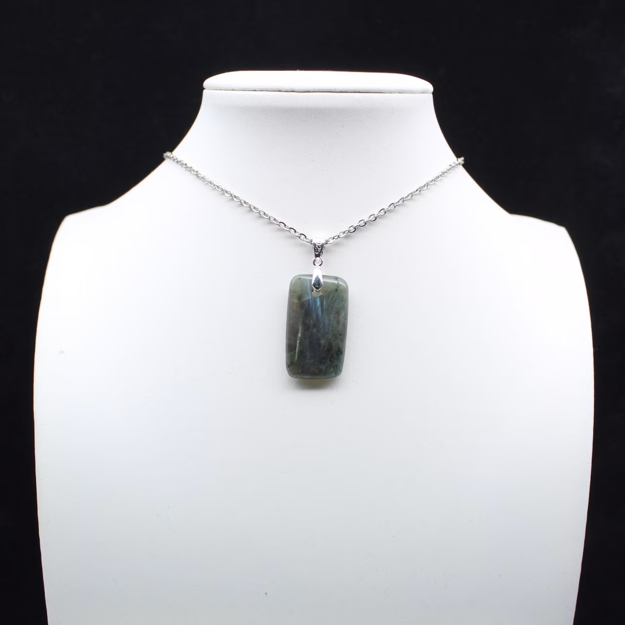 Labradorite rectangular pendant