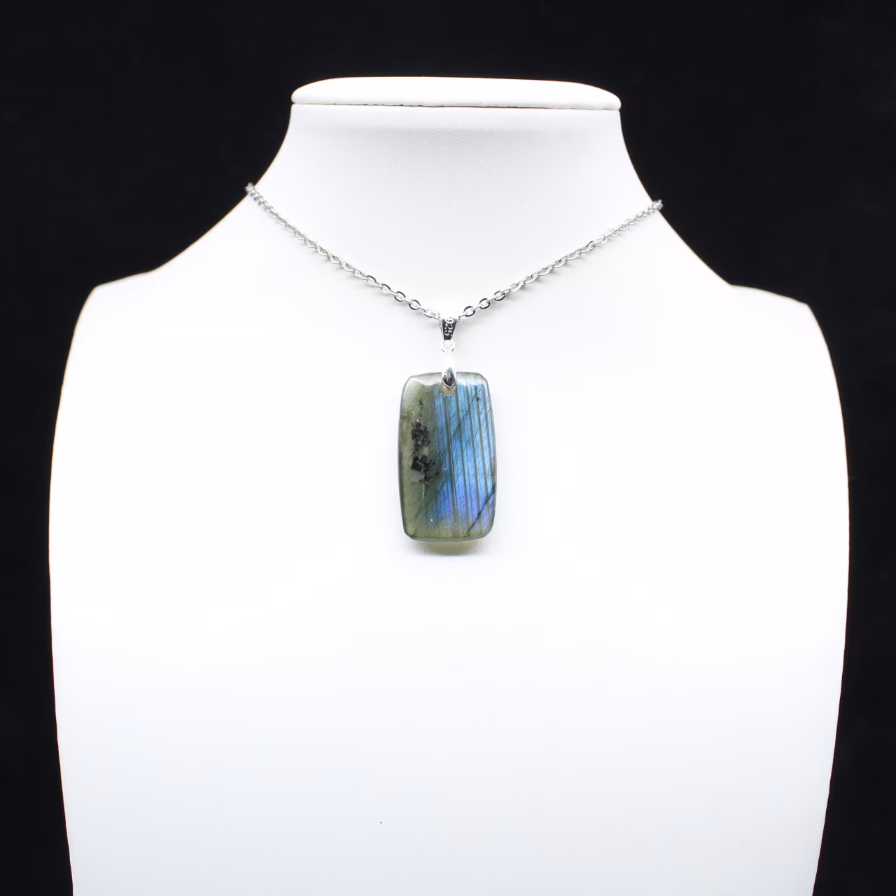 Labradorite rectangular pendant