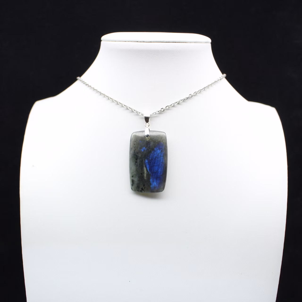 Labradorite rectangular pendant