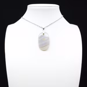 Banded agate pendant