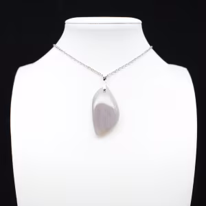 Banded agate pendant