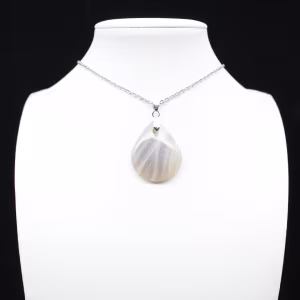 Banded agate pendant