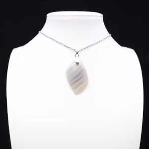 Banded agate pendant