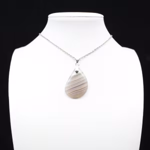 Banded agate pendant