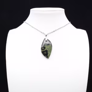 Kambamba Jasper Leaf Pendant