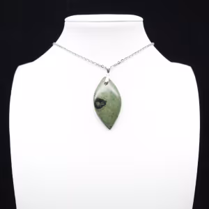 Kambamba Jasper Leaf Pendant