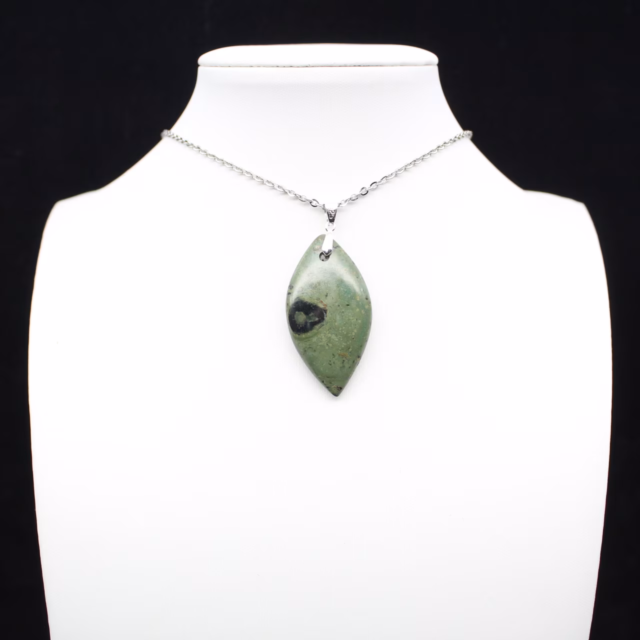 Kambamba Jasper Leaf Pendant