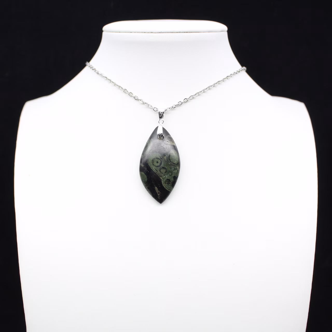 Kambamba Jasper Leaf Pendant