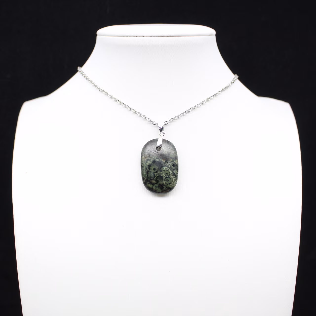 Oval shaped Kambamba Jasper pendant