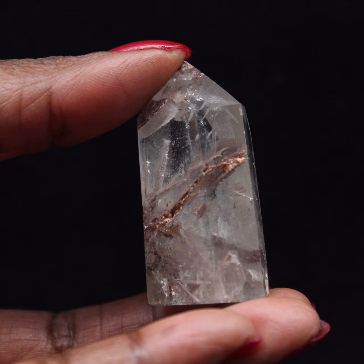 Quartz prism with inclusion
