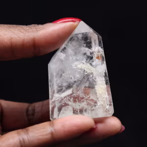 Quartz prism with inclusion
