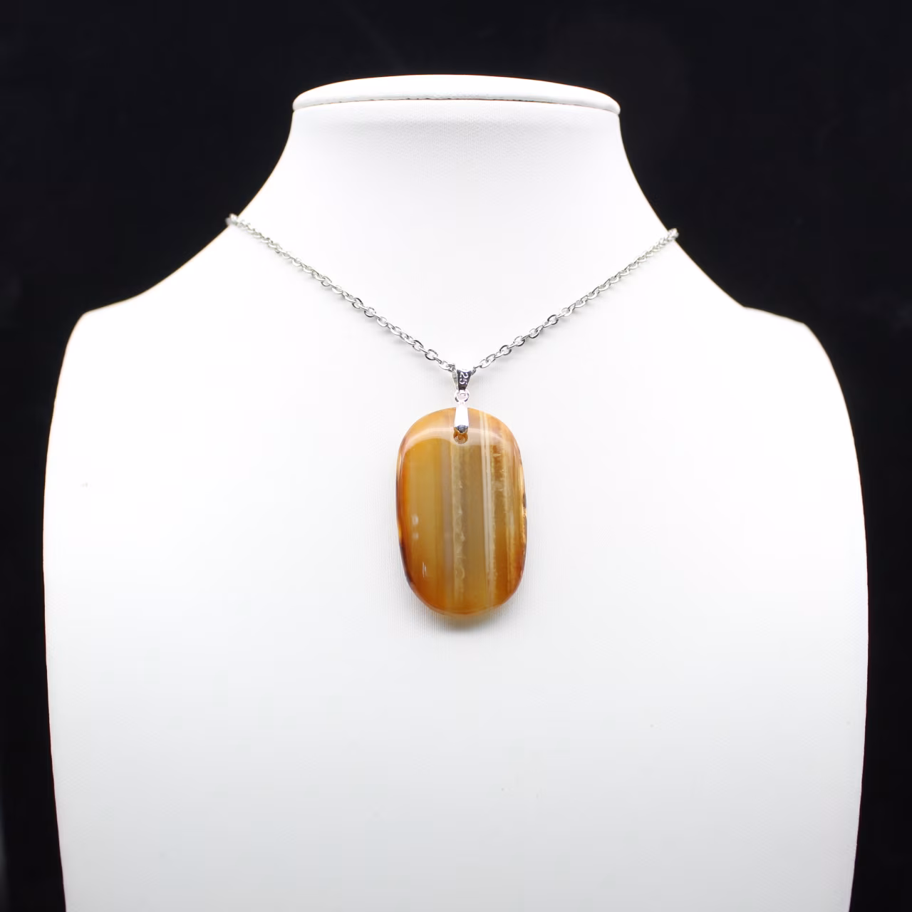 Carnelian pendant