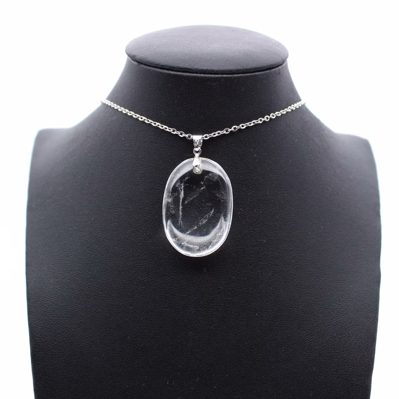 Quartz pendant