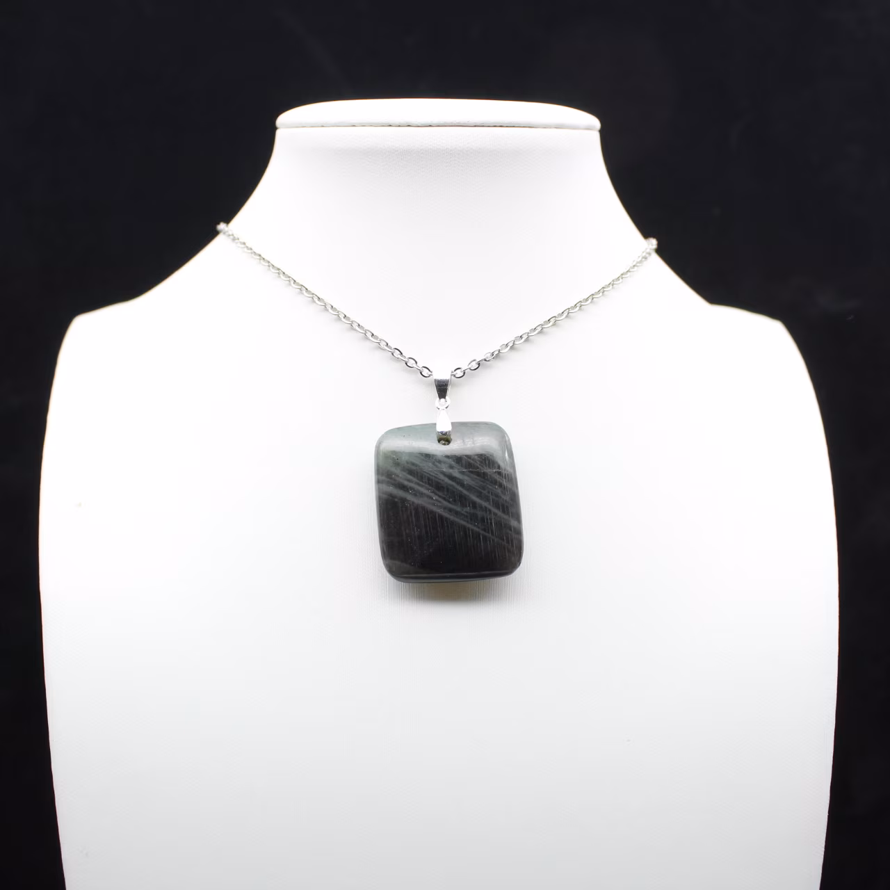 Square labradorite pendant
