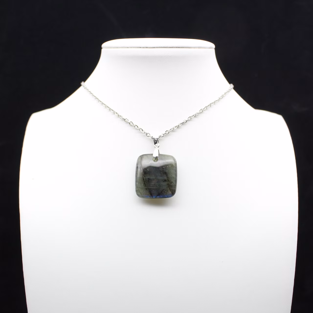 Labradorite square pendant