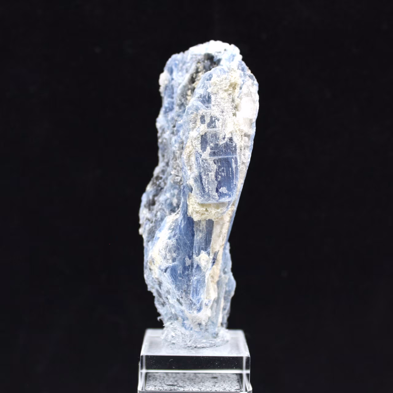 Kyanite Crystals