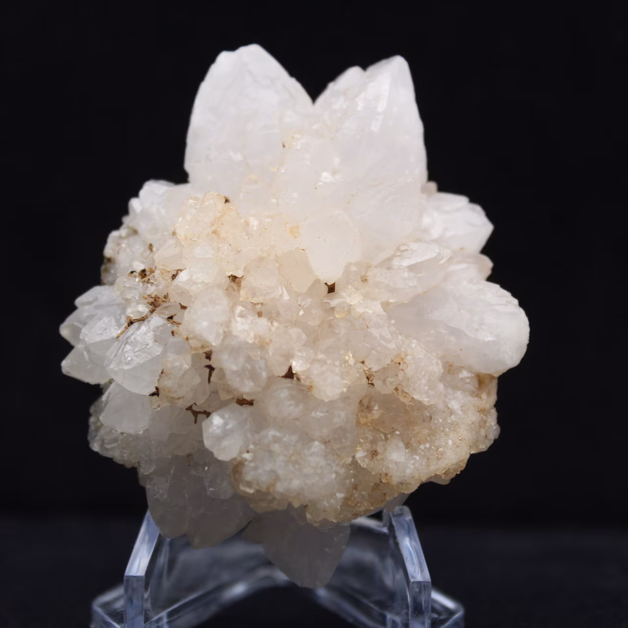 Moroccan flower quartz with a slender formation